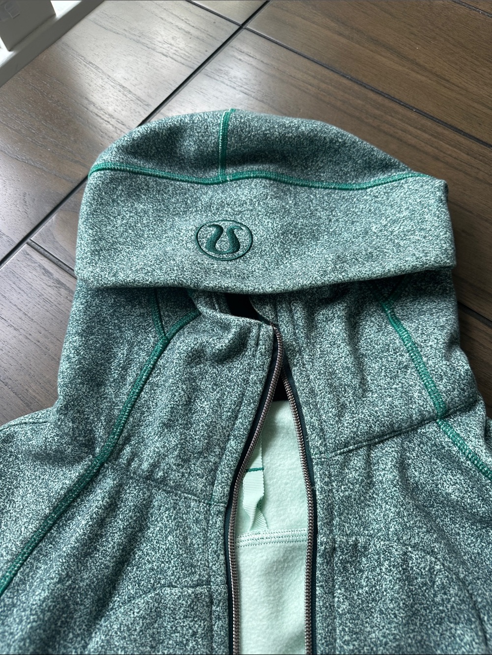 lululemon athletics Women’s scuba hoodie